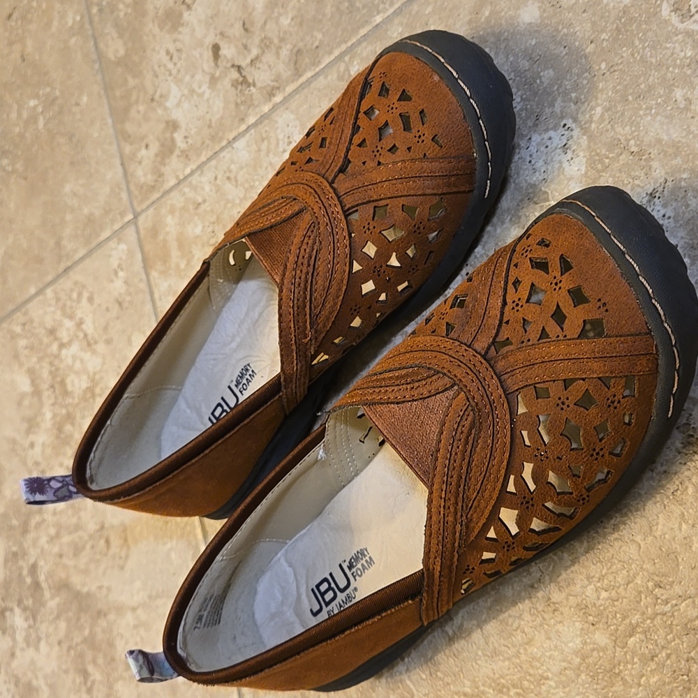 Jambu Brown Flats with Black Soles